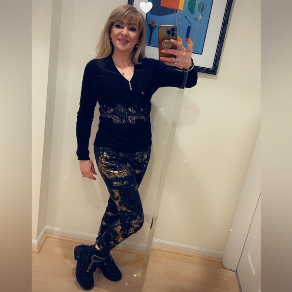 Going Live my Share show please join me letβs make a sale letβs have a fun time - Picture 6 of 16